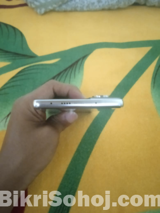 Tecno camon 40